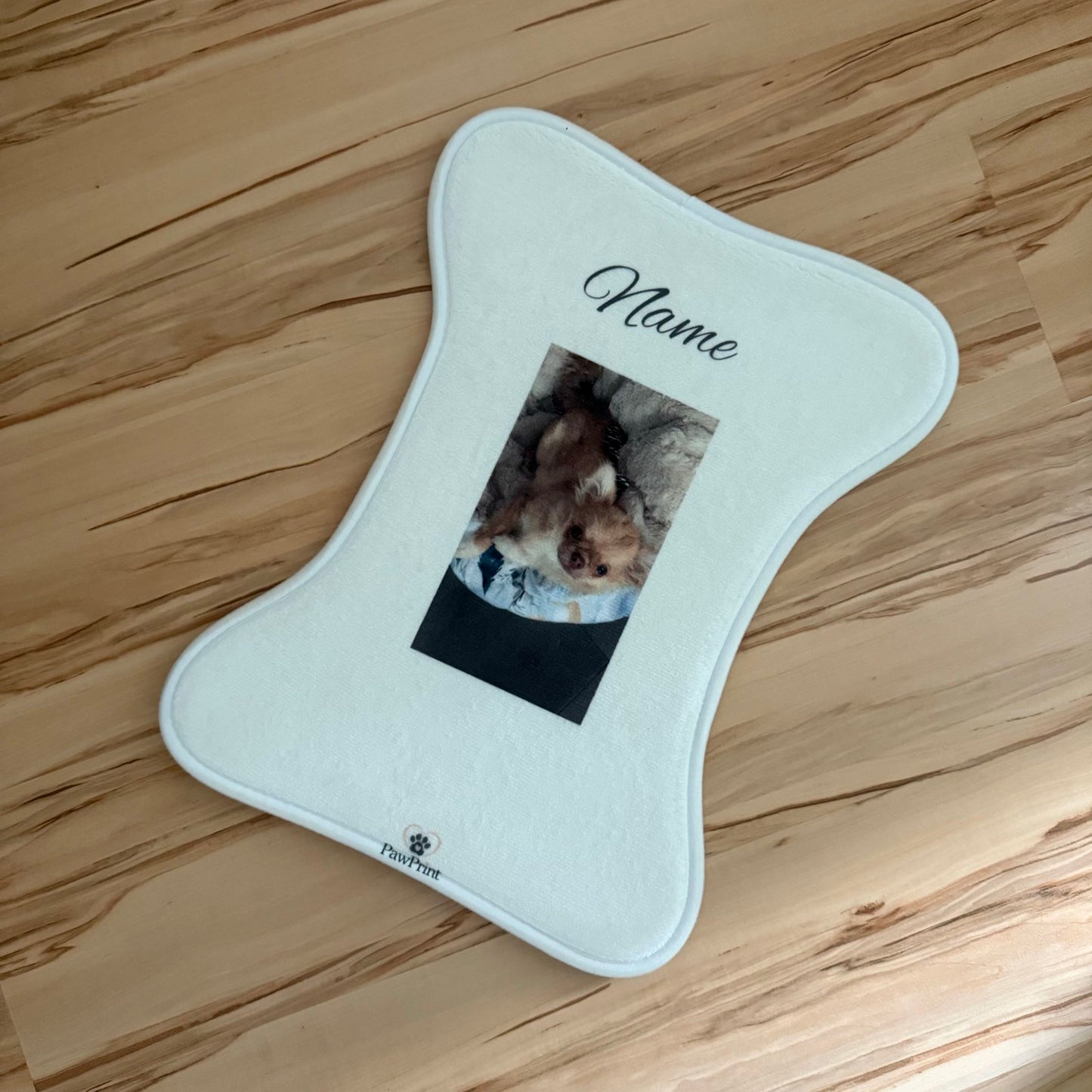 Personalisierte Unterlage mit Wunschfoto + Namen im Hochformat